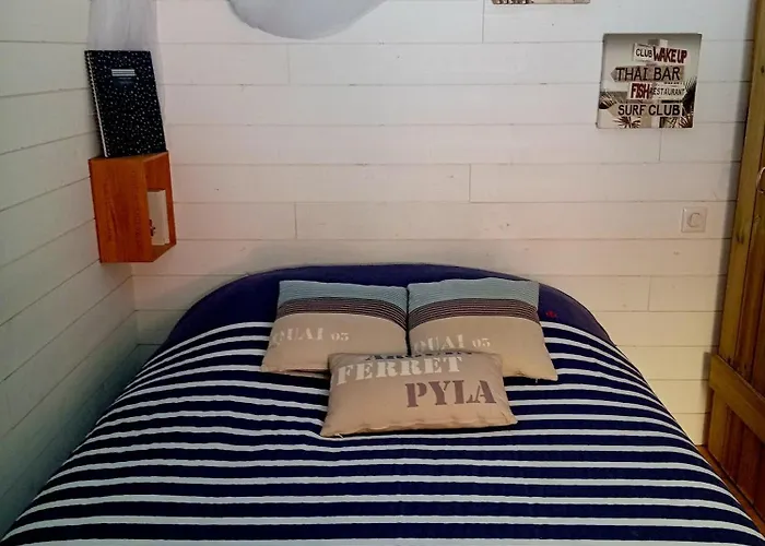 La Bordeaux St Augustin Couette-café 3*